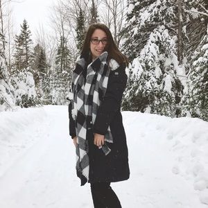 Meet your Posher, Maggie